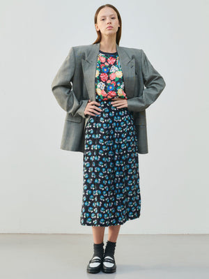 Silk Skirt en situation