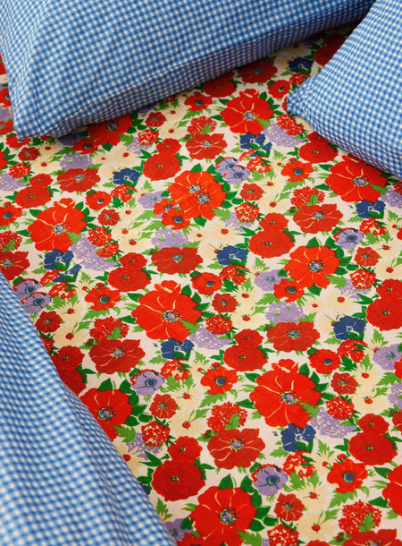Spring flowers fitted sheet