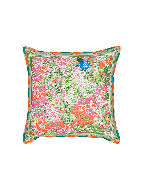 Cushion-cover-daisy-garden
