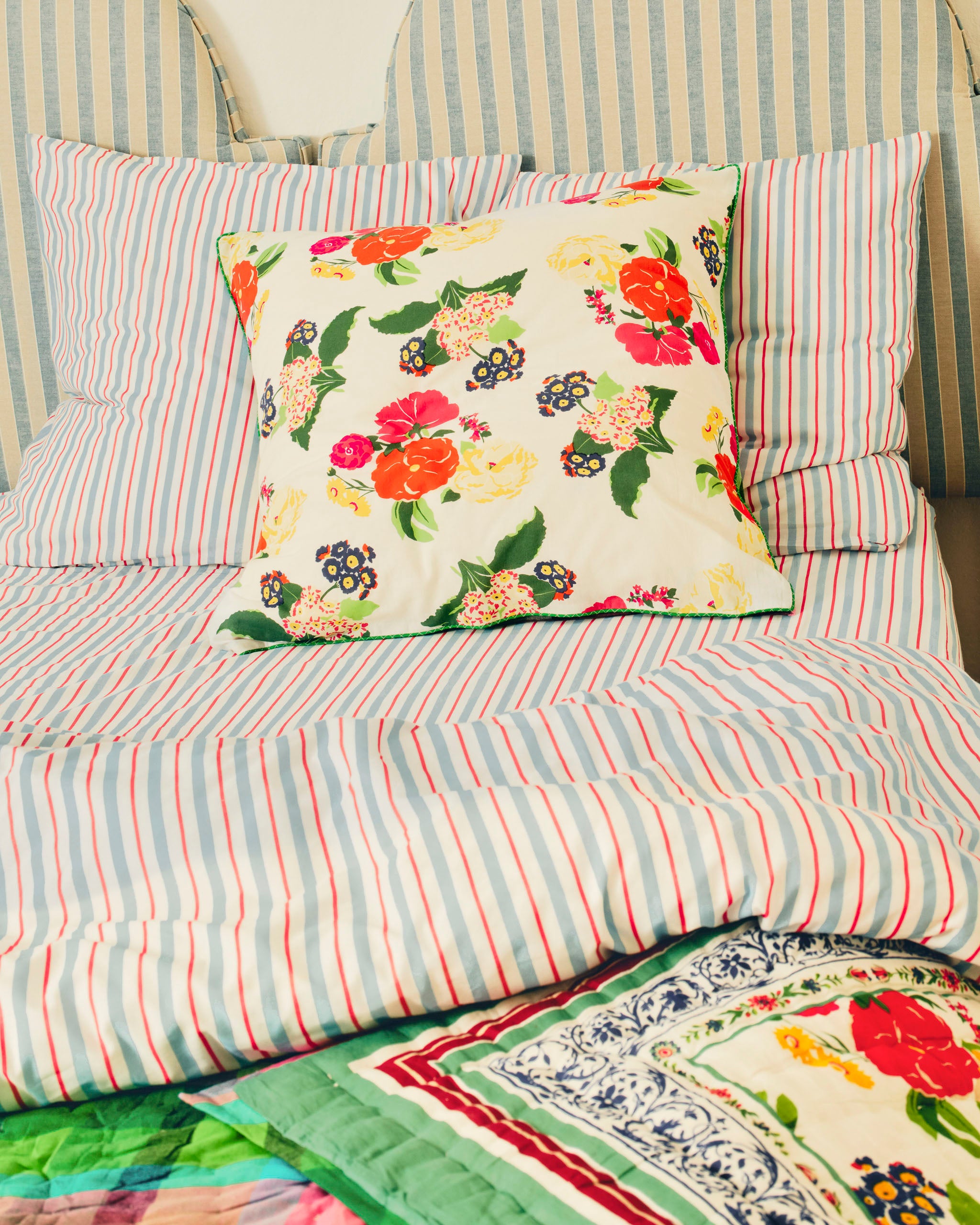 Bed linen, Lucas du Tertre