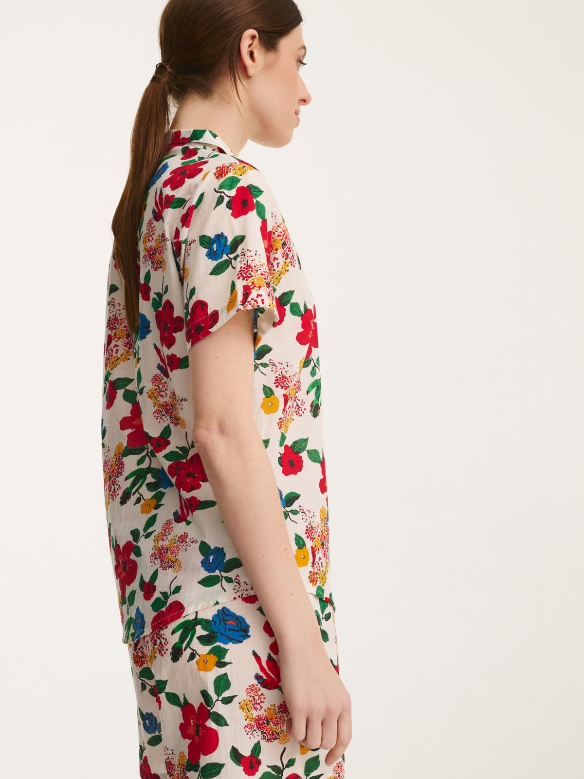 chemise_pyjama_manches_courtes_hibiscus