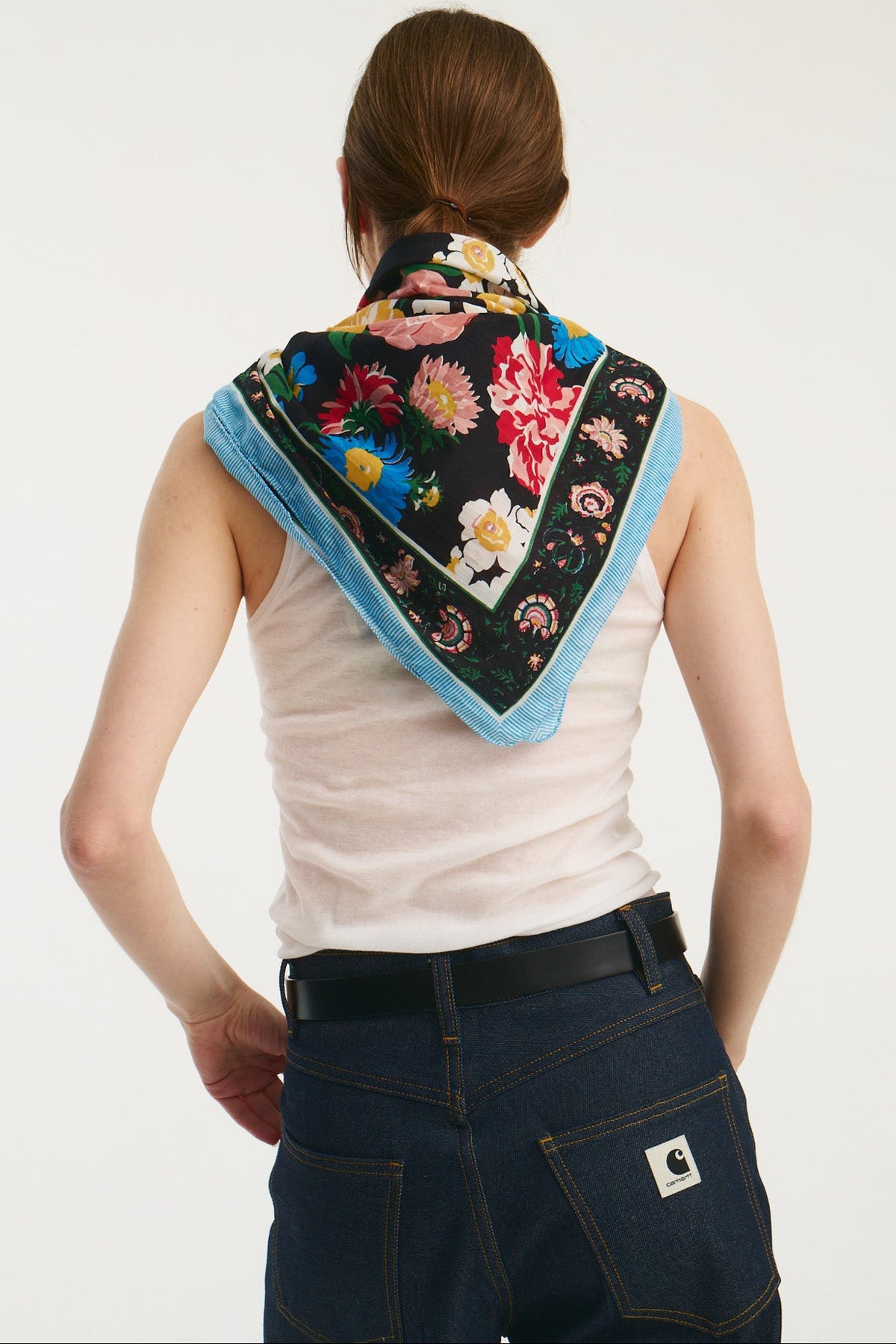 foulard_flora_black_ground-3
