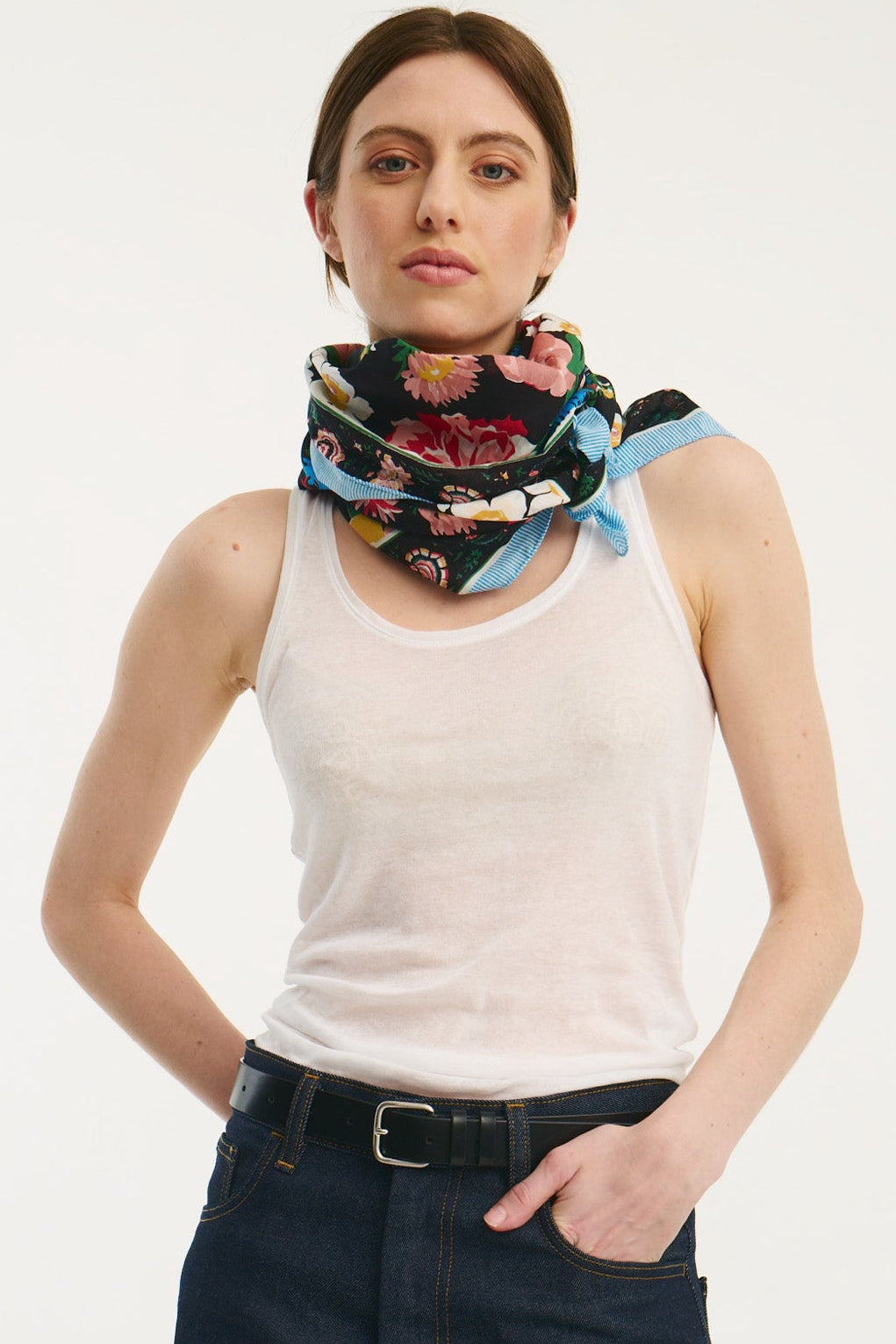 foulard_flora_black_ground-4
