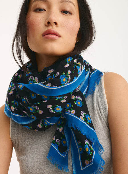 foulard_laine_achille_black_ground_2