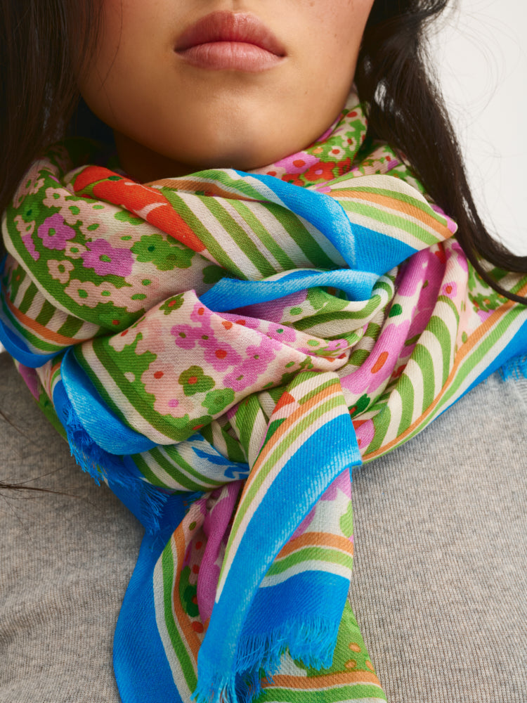 foulard_laine_daisy_sarong