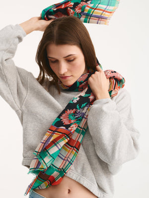 Foulard en laine en situation