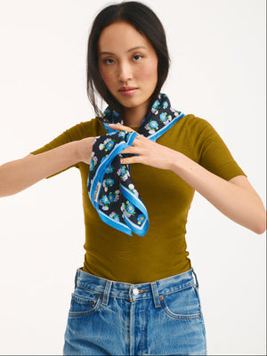 foulard_soie_achille_black_ground_6