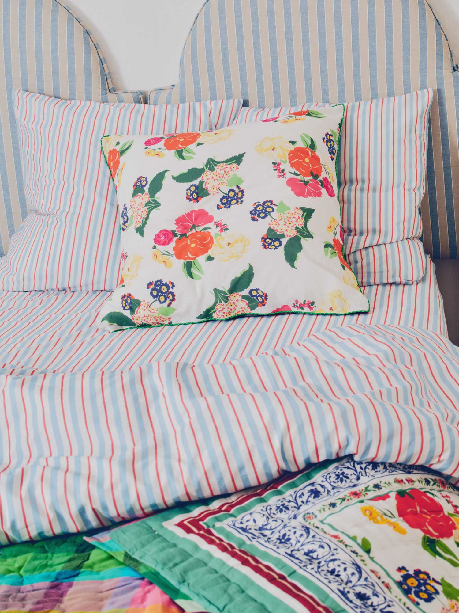 Bed linen, Lucas du Tertre