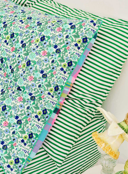 Reversible cushion cover