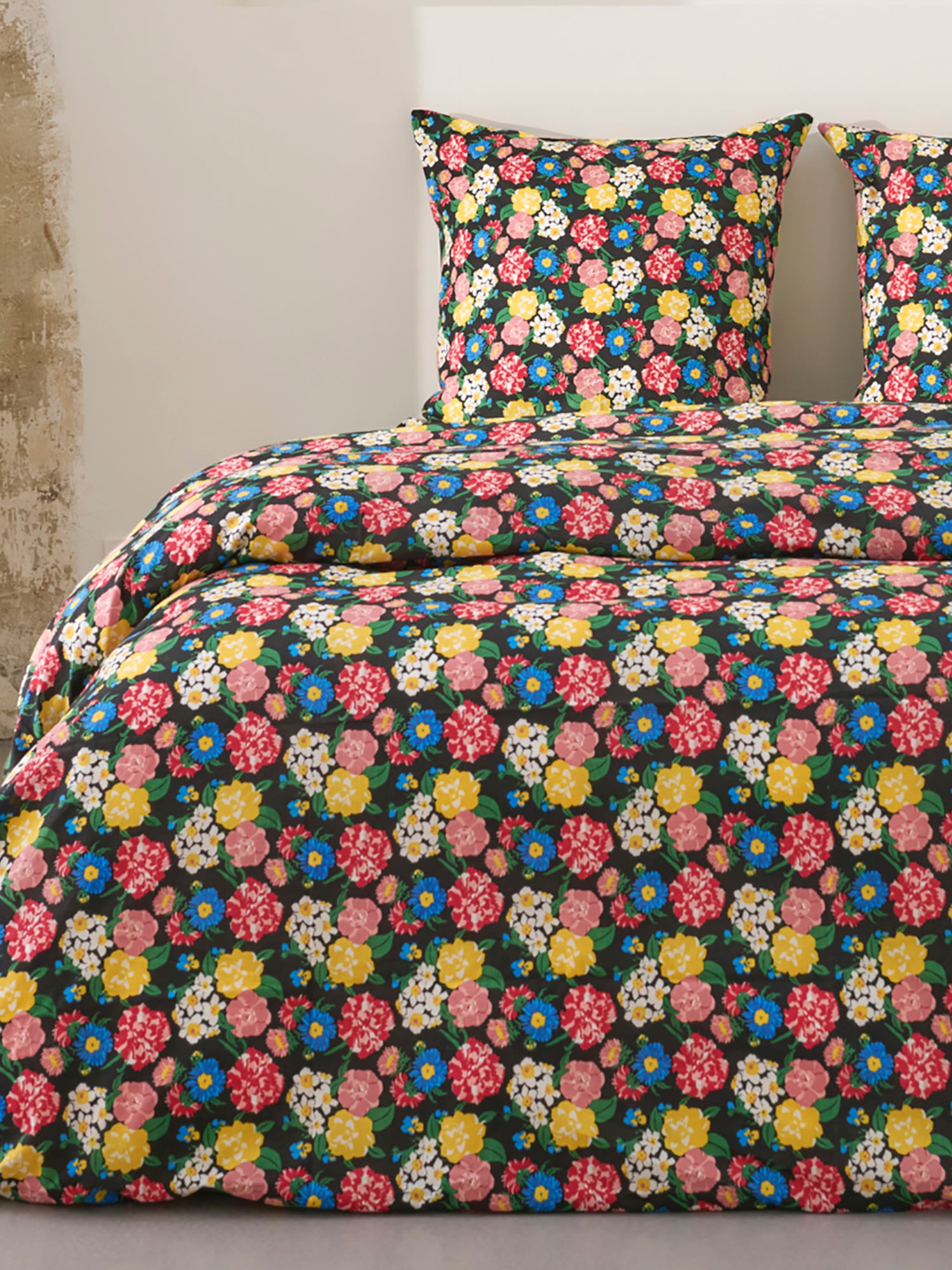 Bed linen, Lucas du Tertre