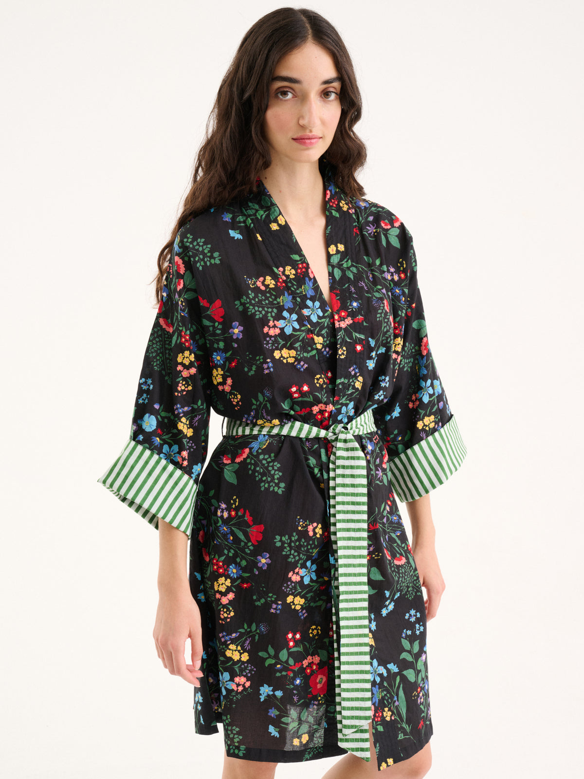 kimono_court_norma_flowers_9