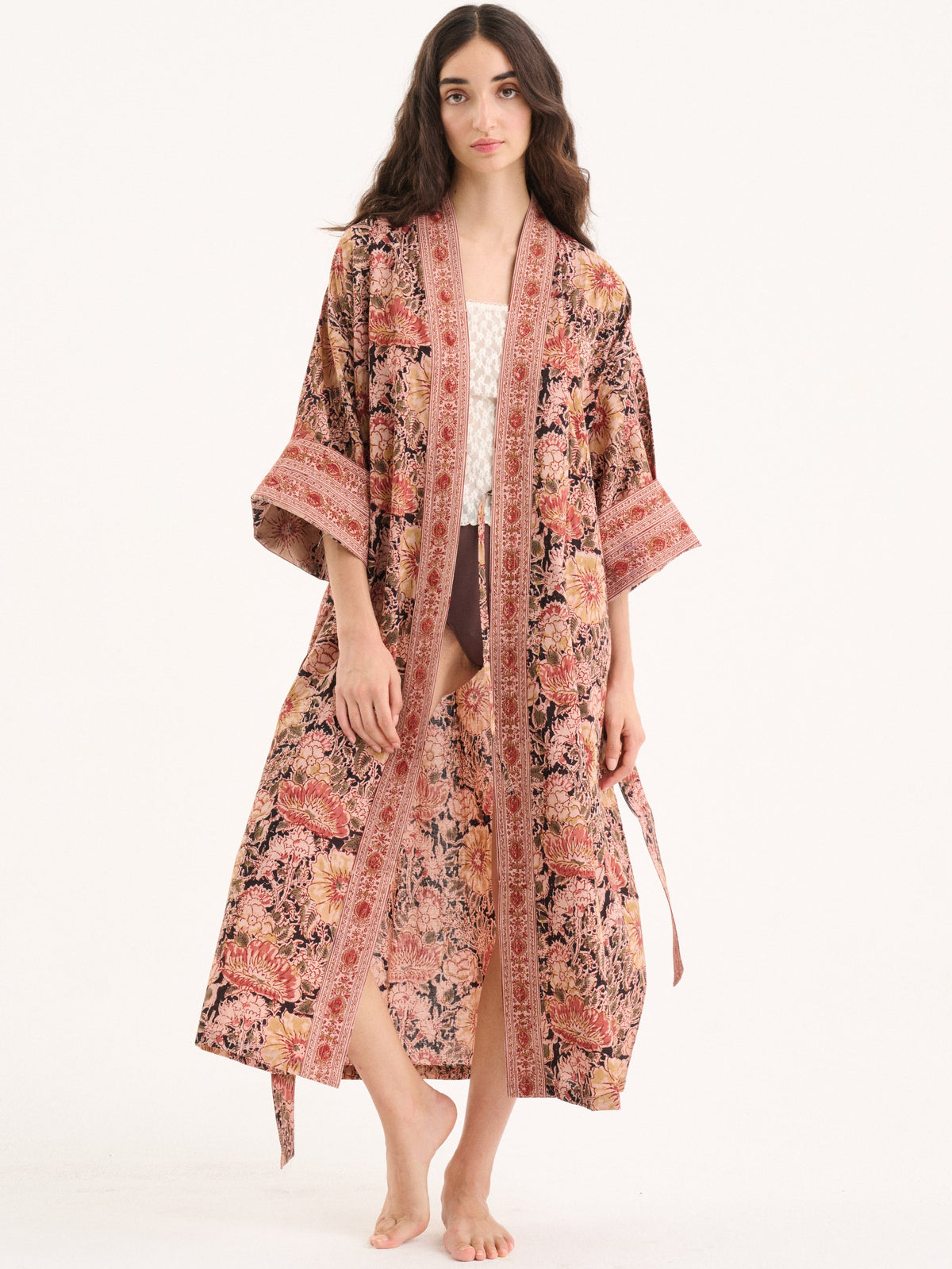 kimono_long_bunch_of_flowers