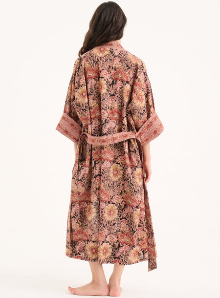 kimono_long_bunch_of_flowers_3