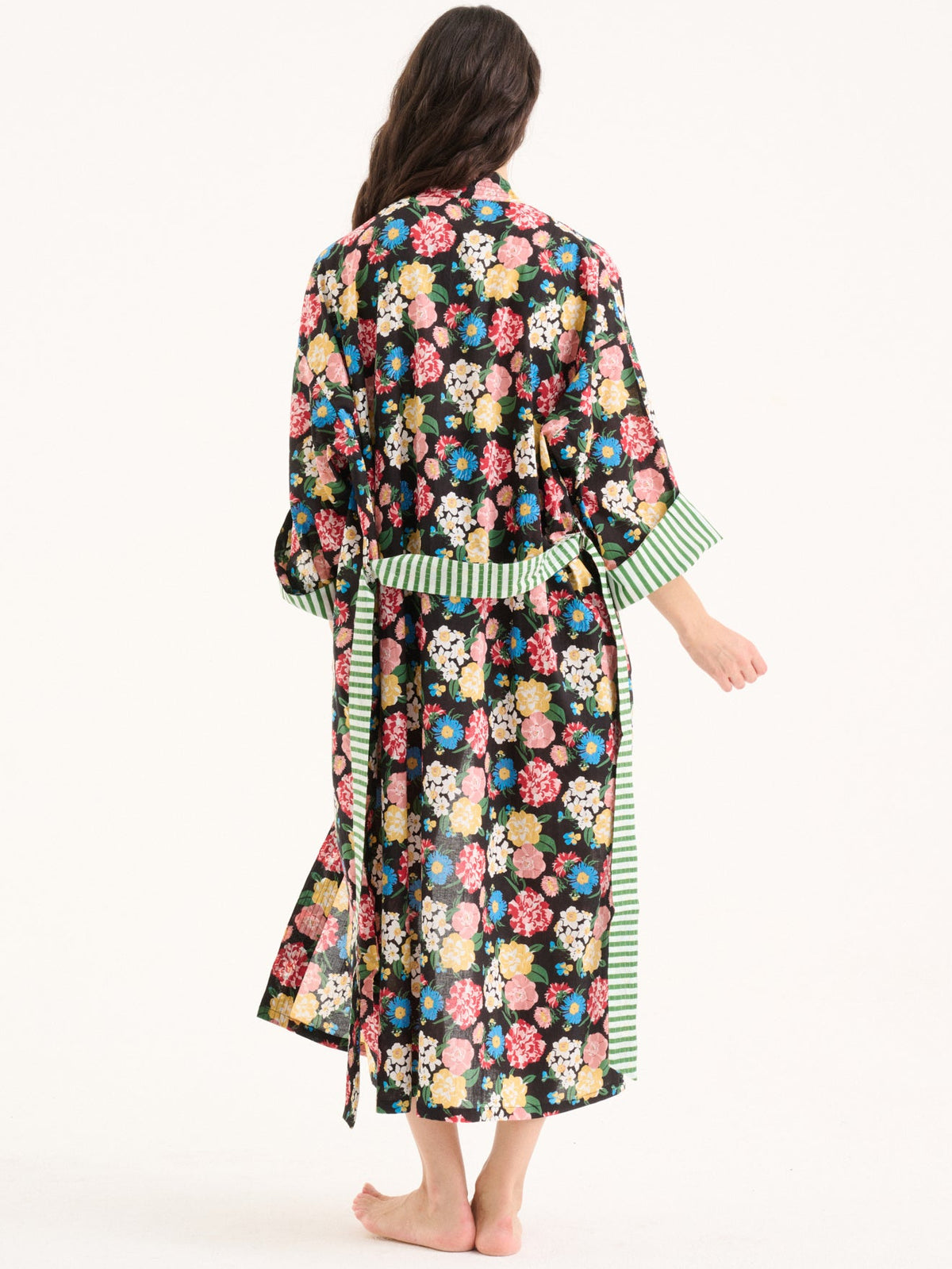 kimono_long_flora_black_ground_3