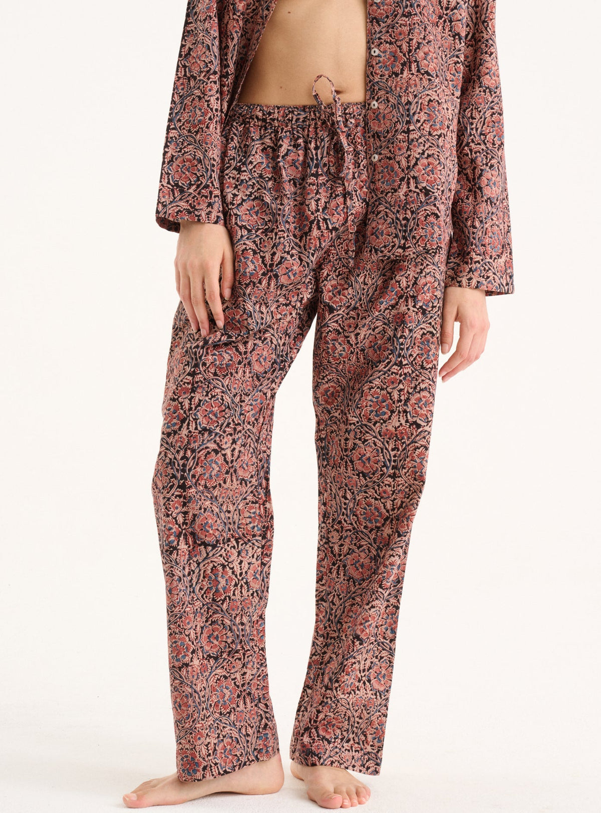 pantalon_black_kalam