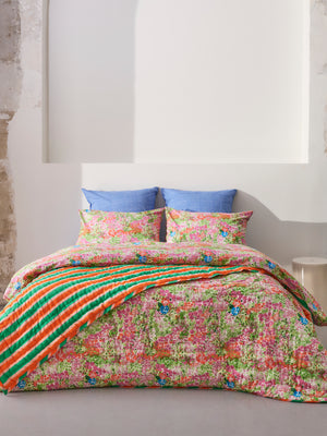 plaid_daisy_garden
