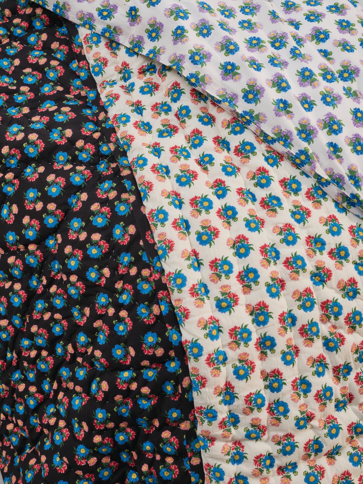 Reversible quilted blanket