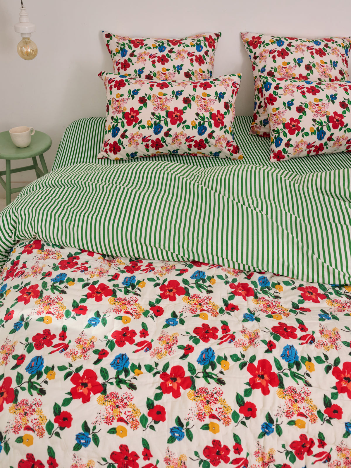 plaid_reversible_hibiscus_4