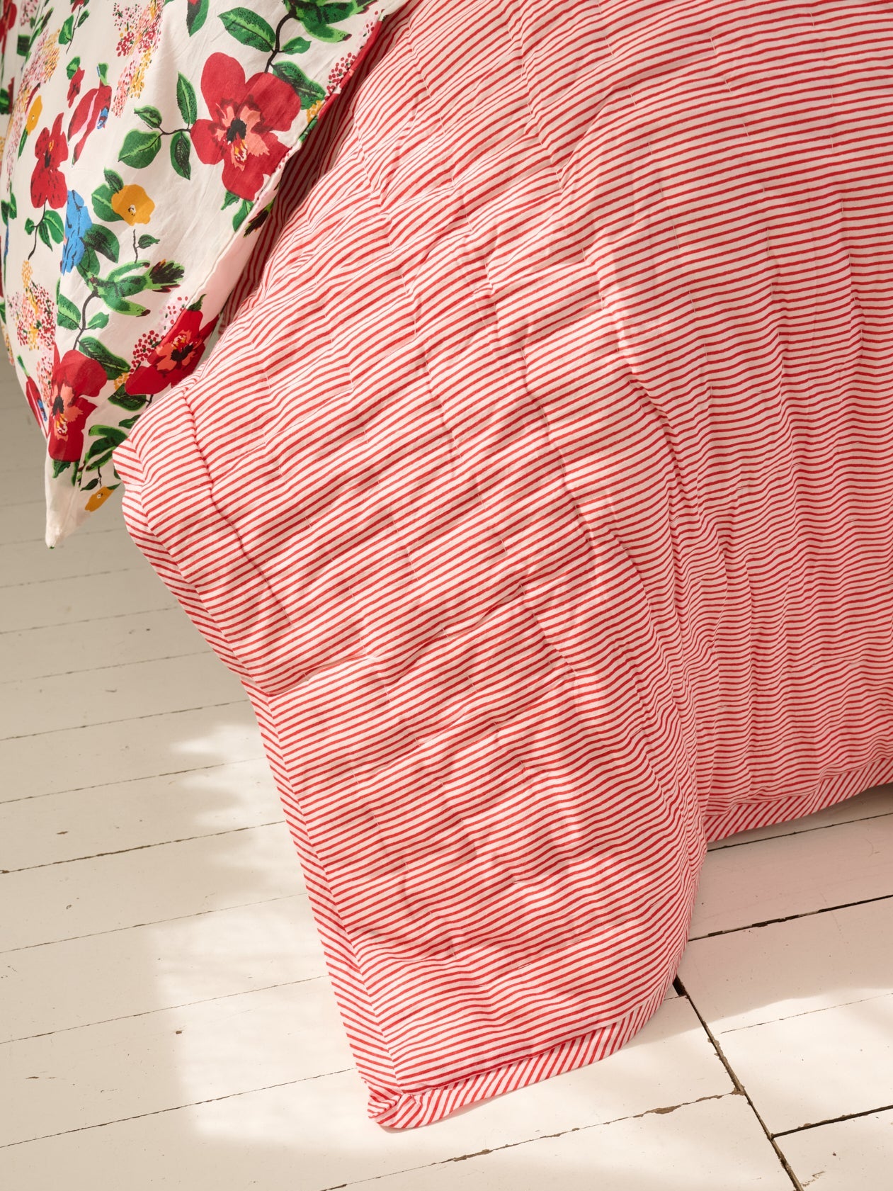 Plaids and bedspreads, Lucas du Tertre