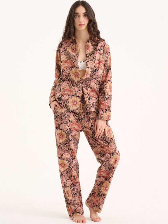 pyjama_bunch_of_flowers