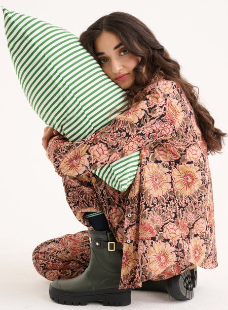 pyjama_bunch_of_flowers_2