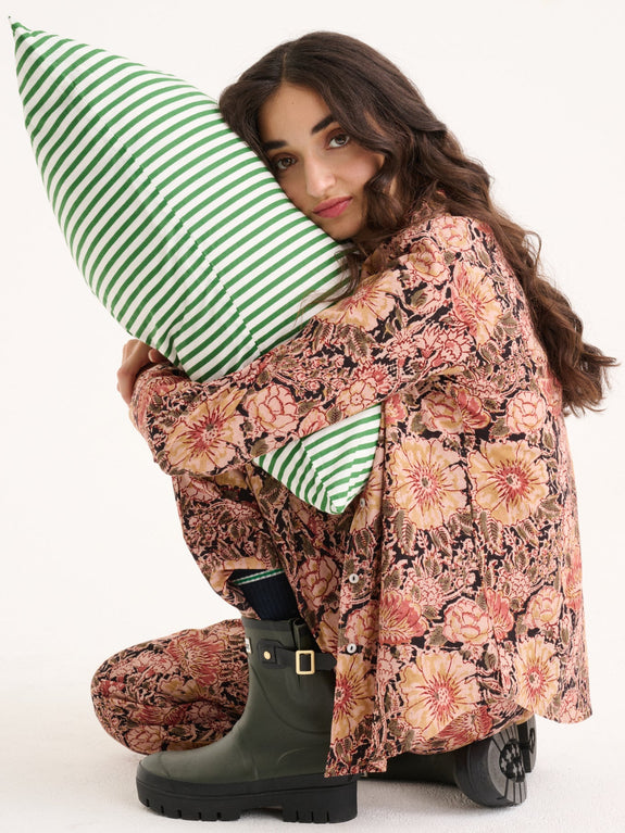 pyjama_bunch_of_flowers_2