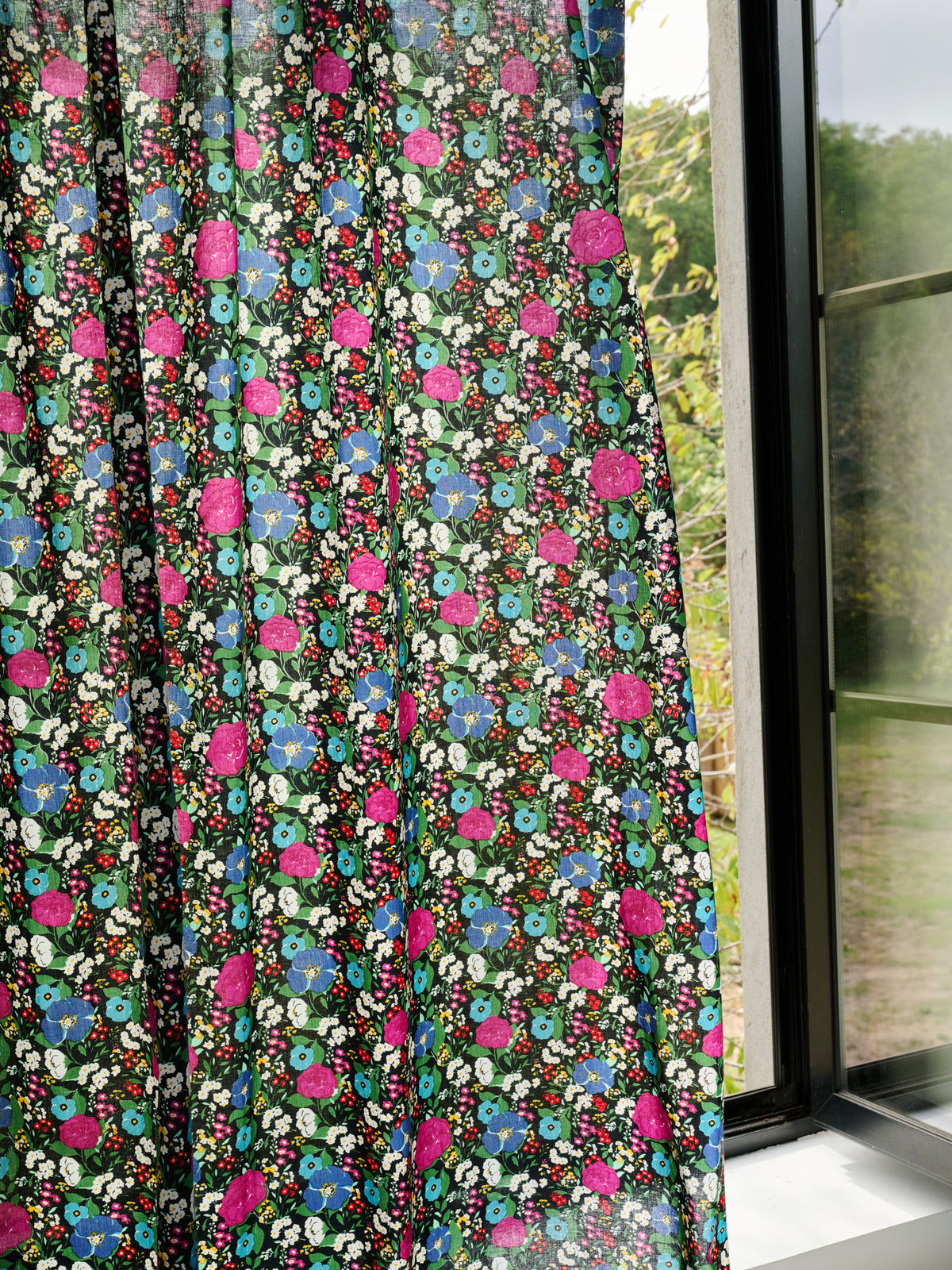 Curtain