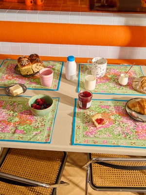 set_table_daisy_sarong_3