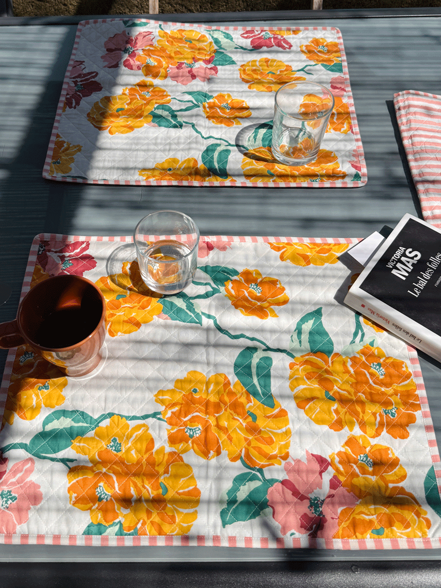 Set de table matelassé réversible