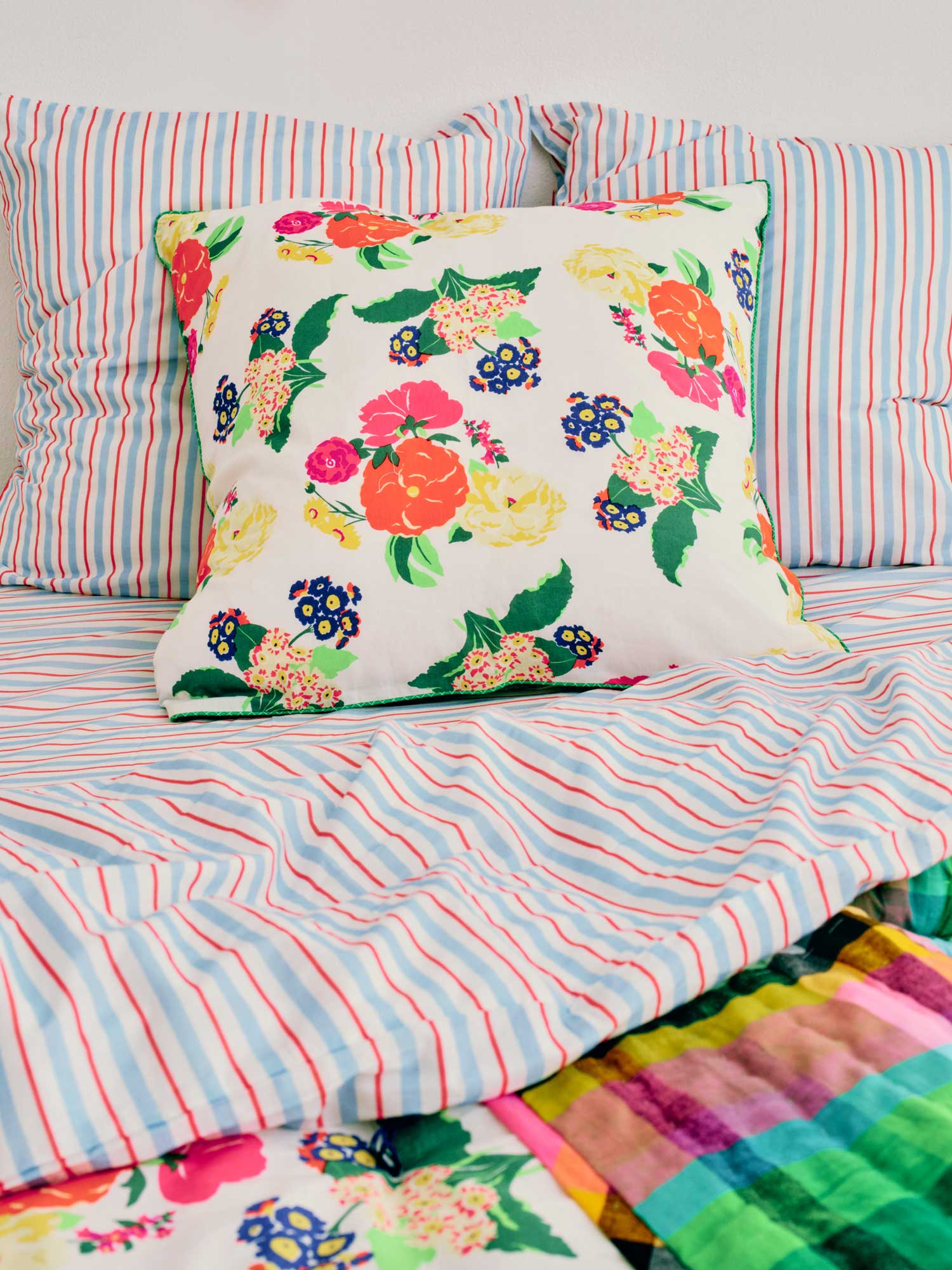 Bed linen, Lucas du Tertre