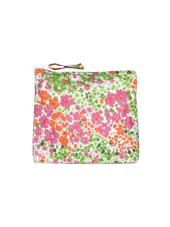 Trousse de toilette matelassée