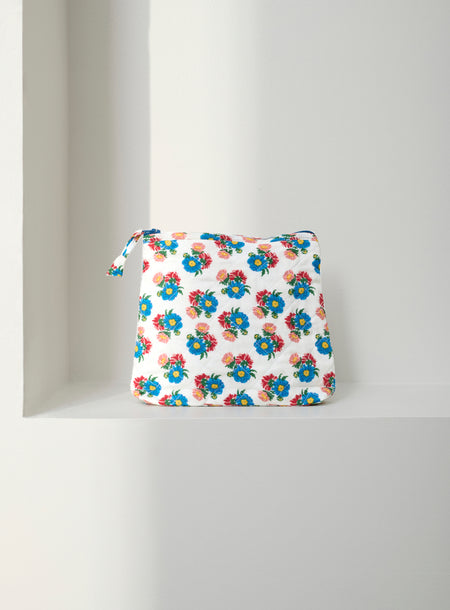 Trousse de toilette matelassée