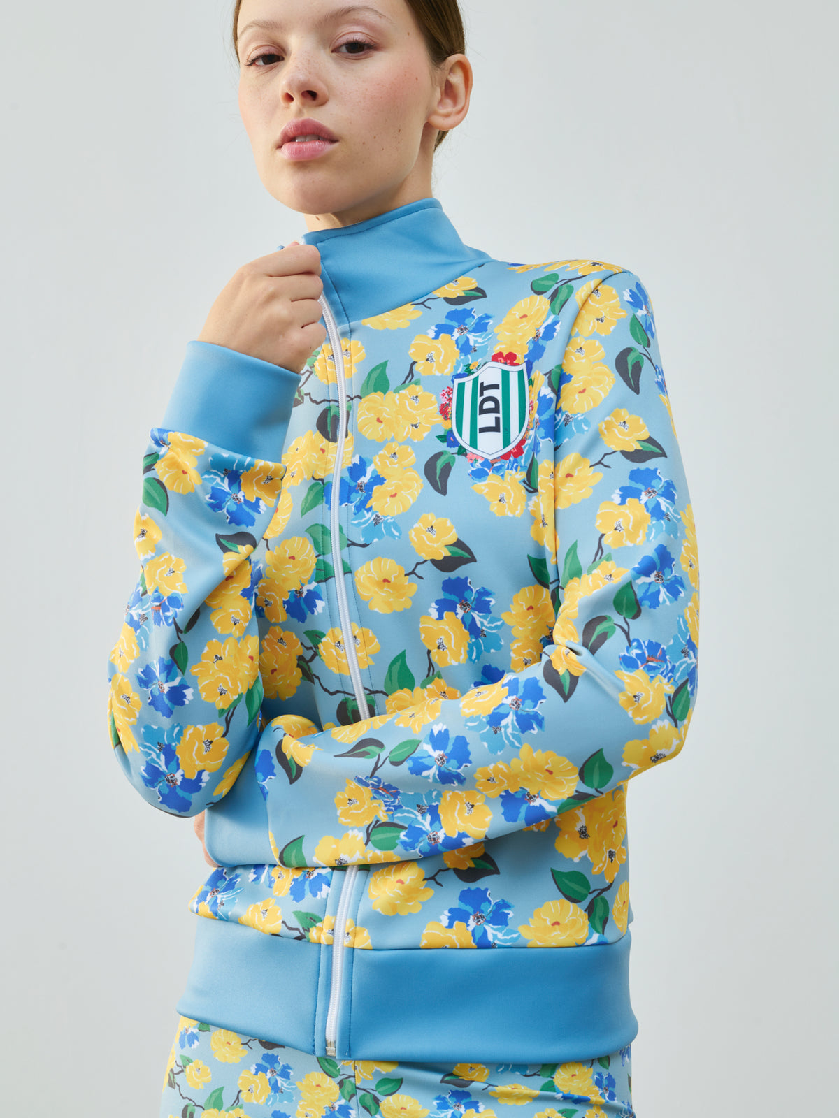 veste_lily_blue_roses_4