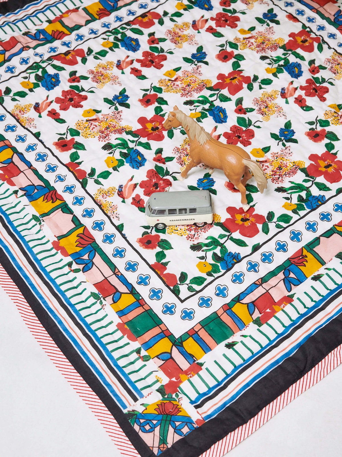 Tapis d'éveil matelassé réversible
